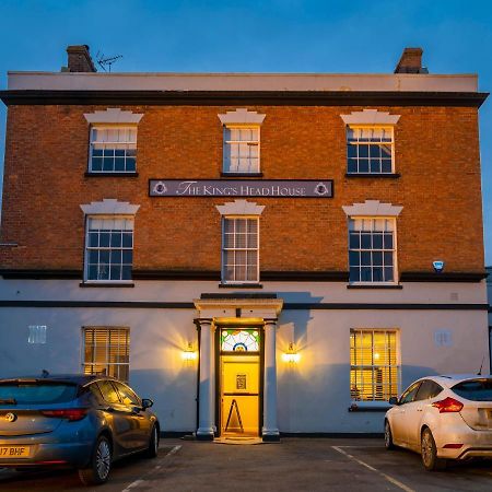 Bed and Breakfast The Kings Head House Стоунхаус Экстерьер фото
